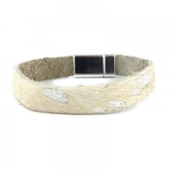 Leren armband kleur wit zilver